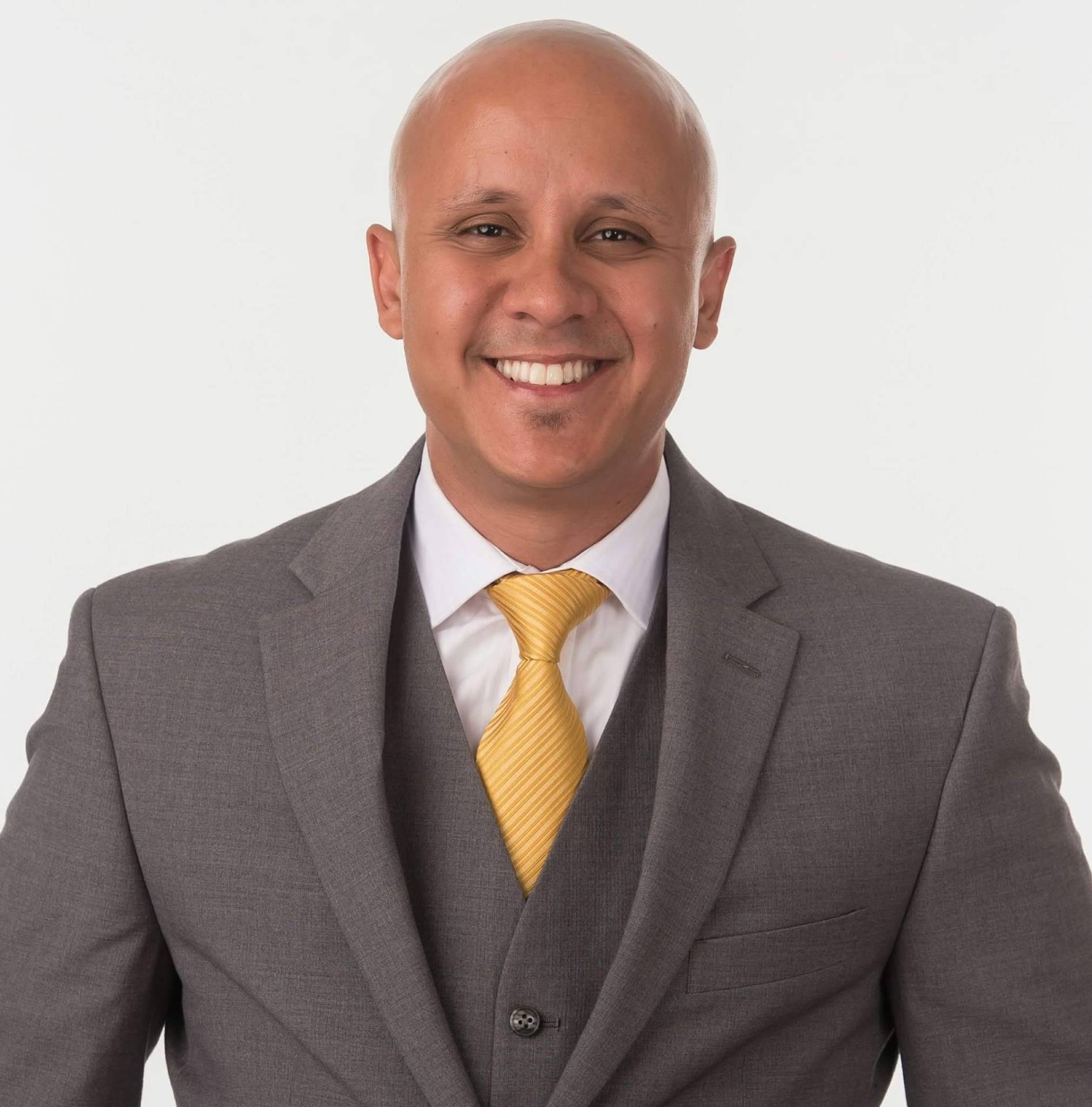 Felipe Oliveira - Founder & Realtor